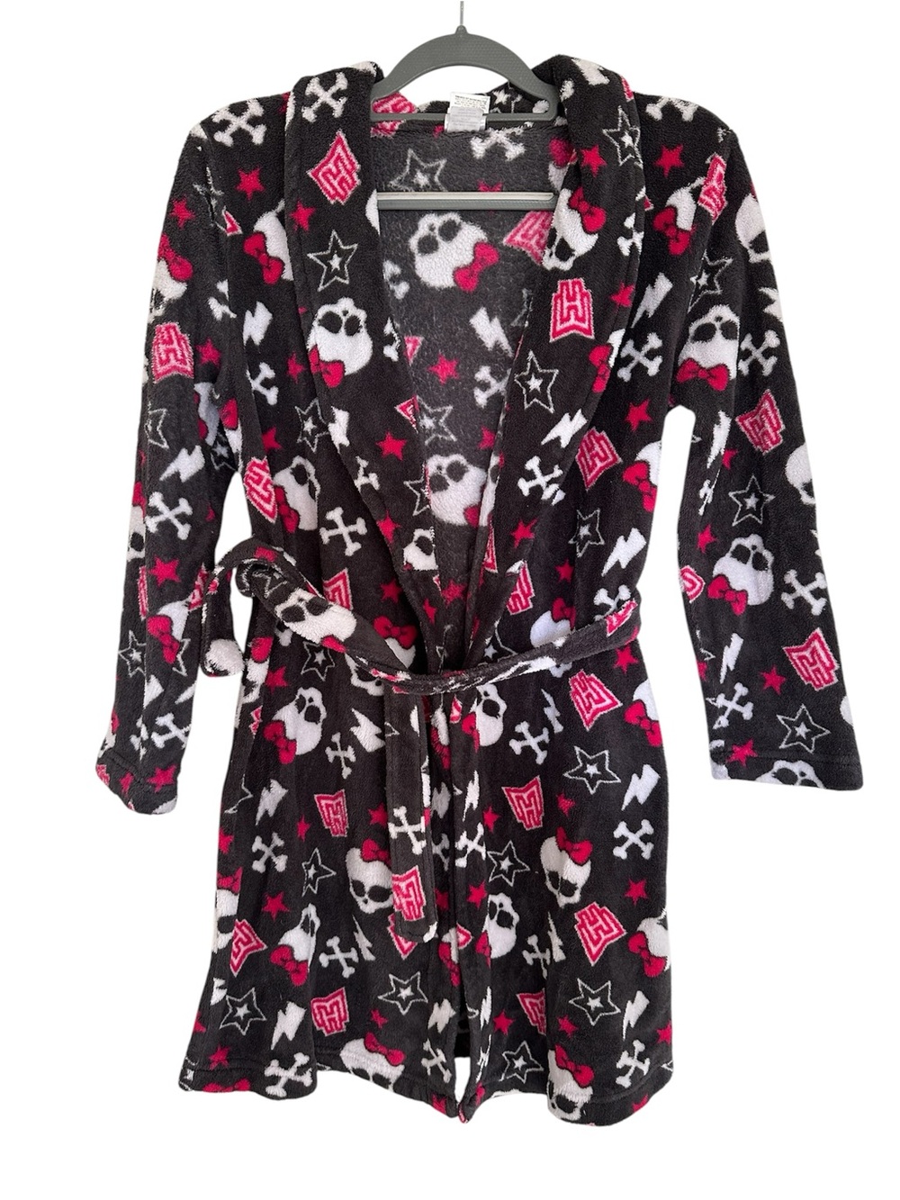Monster High Gray and Pink Skullette Fleece Robe